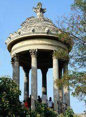 BUTTES CHAUMONT
